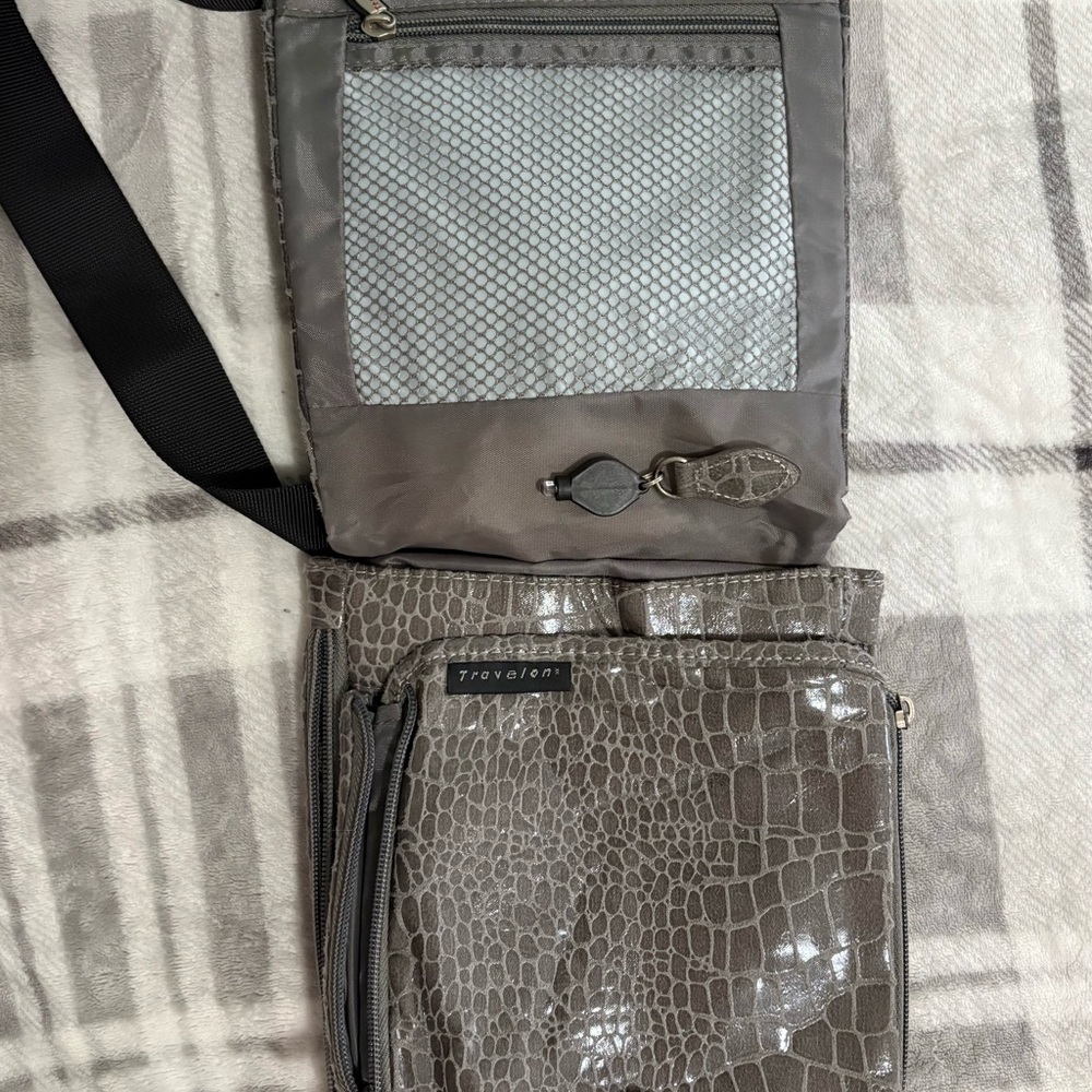 Travelon Grey Croc Anti-theft Sling Crossbody Bag with Passport Wallet NWT - Picture 4 of 11